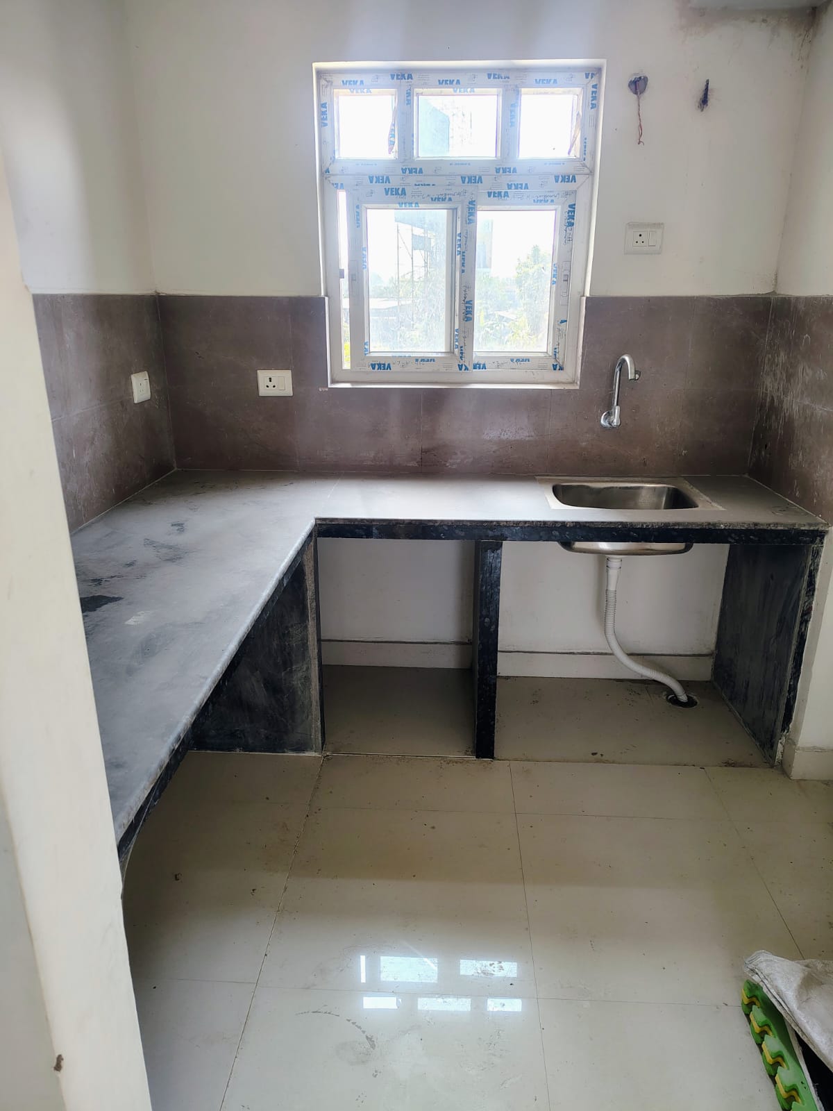 WhatsApp Image 2026-02-12 at 15.26.00